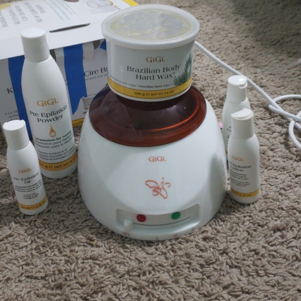 Gigi Brazilian waxing kit